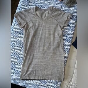 Lululemon Swiftly Tech 2.0